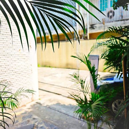 Homey Stay And Cafe By Hematoa Bangkok Buitenkant foto