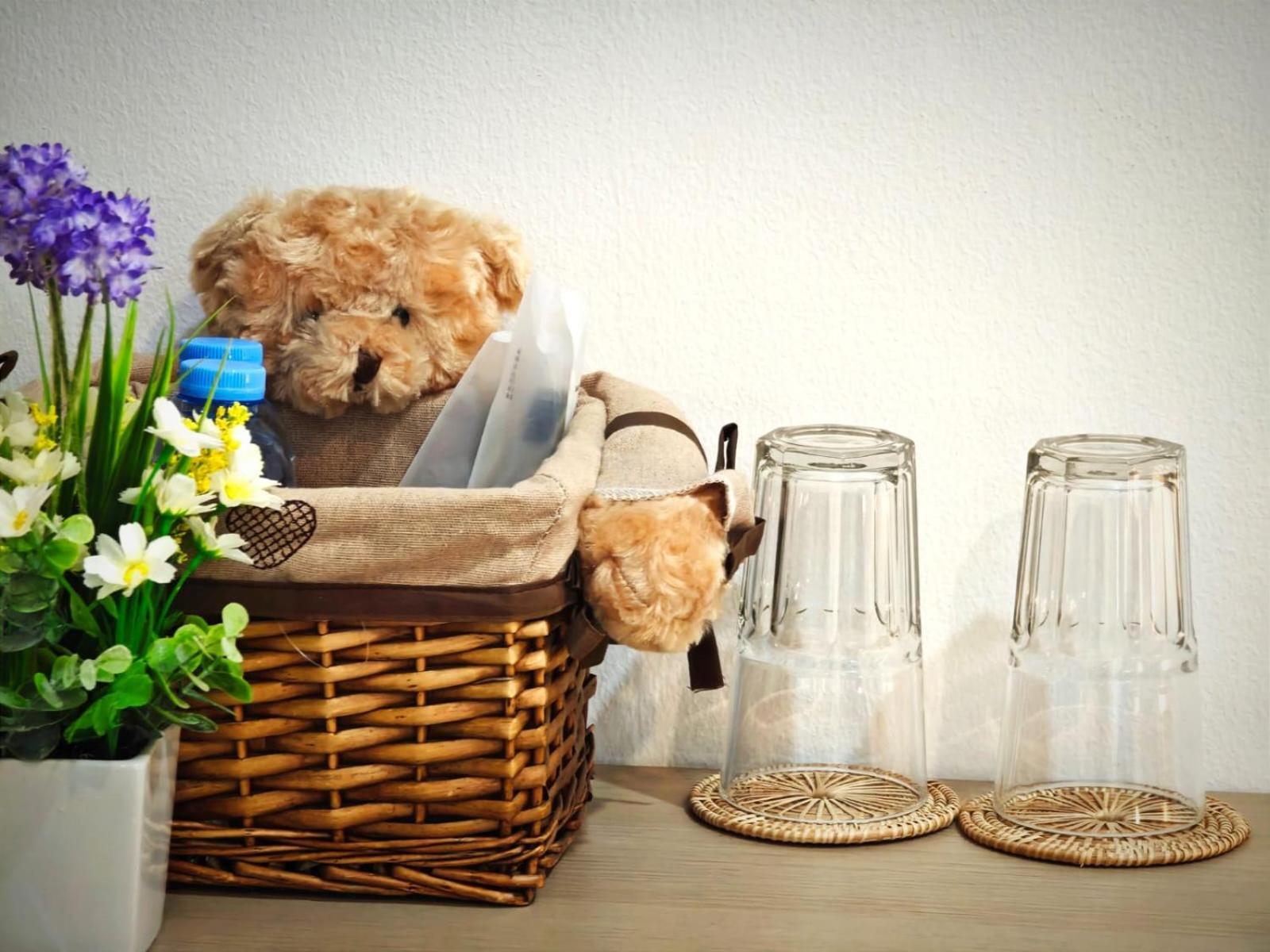 Homey Stay And Cafe By Hematoa Bangkok Buitenkant foto