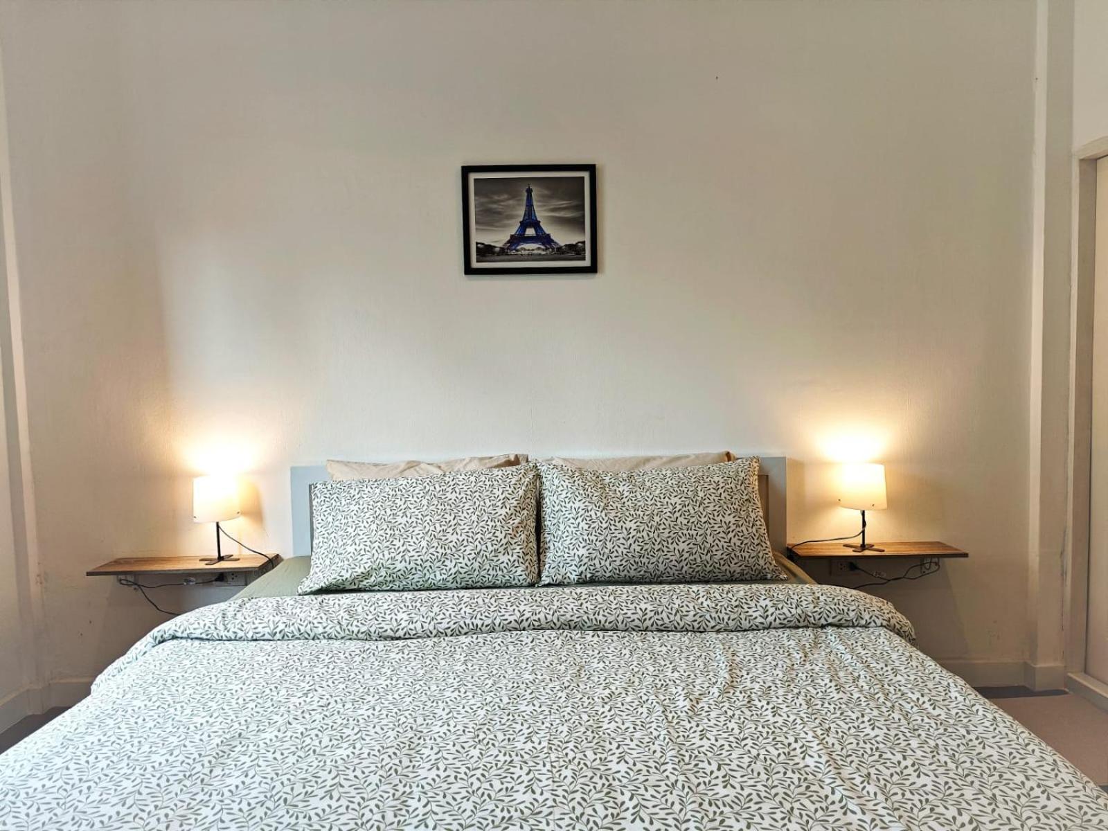 Homey Stay And Cafe By Hematoa Bangkok Buitenkant foto